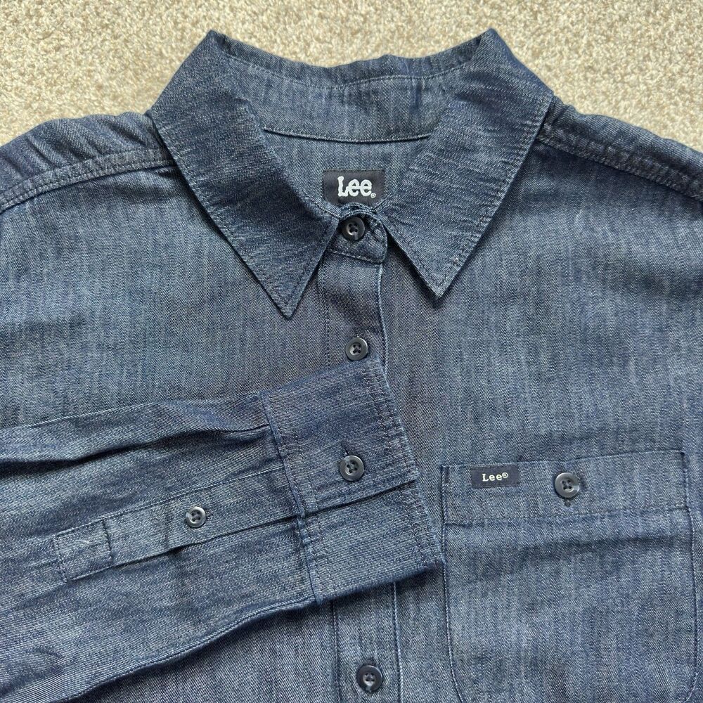 Lee Women’s Chambray Button Front Long Sleeve Shirt Blue Size M Lightweight